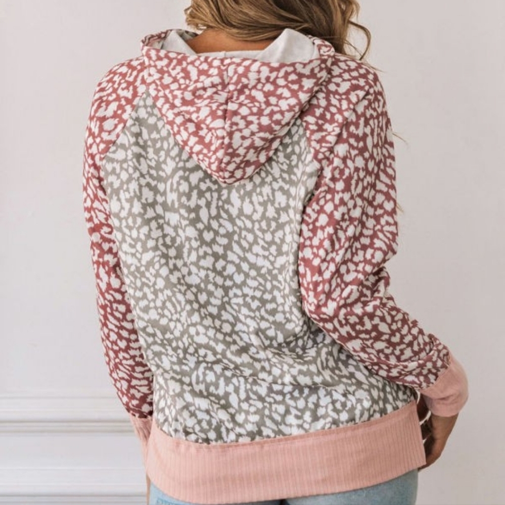 💜 New Leopard Hoodie - Picture 3 of 10